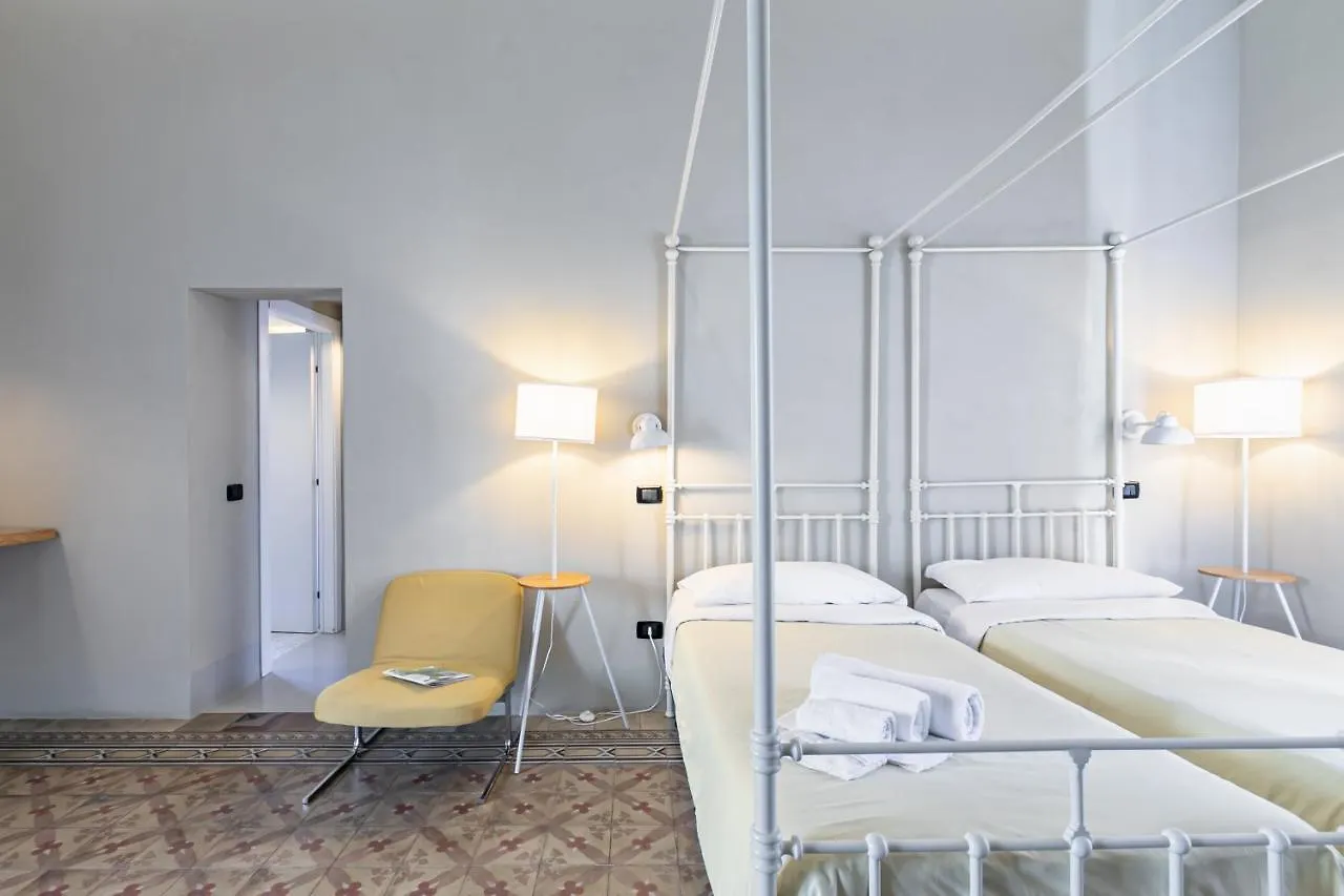 Palazzo Cavarretta - Pinella'S Rooms And Apartment Palermo