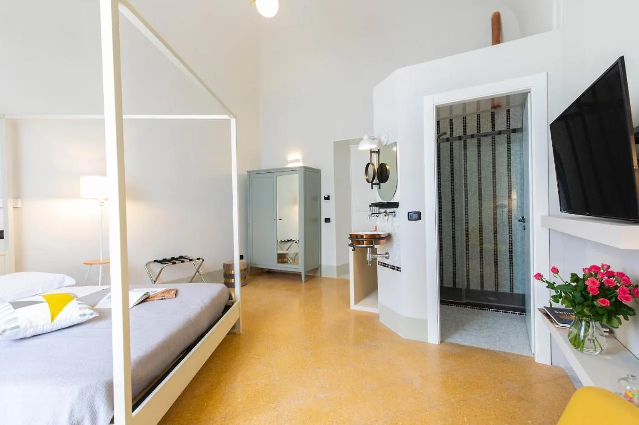 Palazzo Cavarretta - Pinella'S Rooms And Apartment Palermo